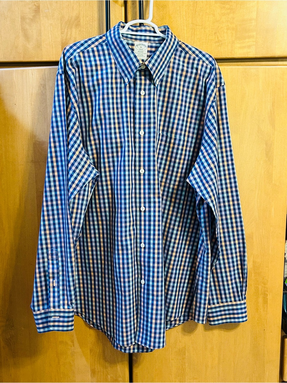 Brooks Brothers 1818 Men’s XL Gingham Long Sleeve Shirt - 100% Cotton